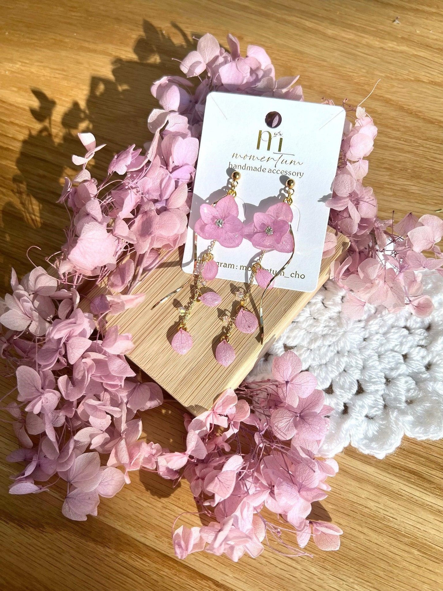 5 Centimeters per Second (Sakura) Earring with Petal.