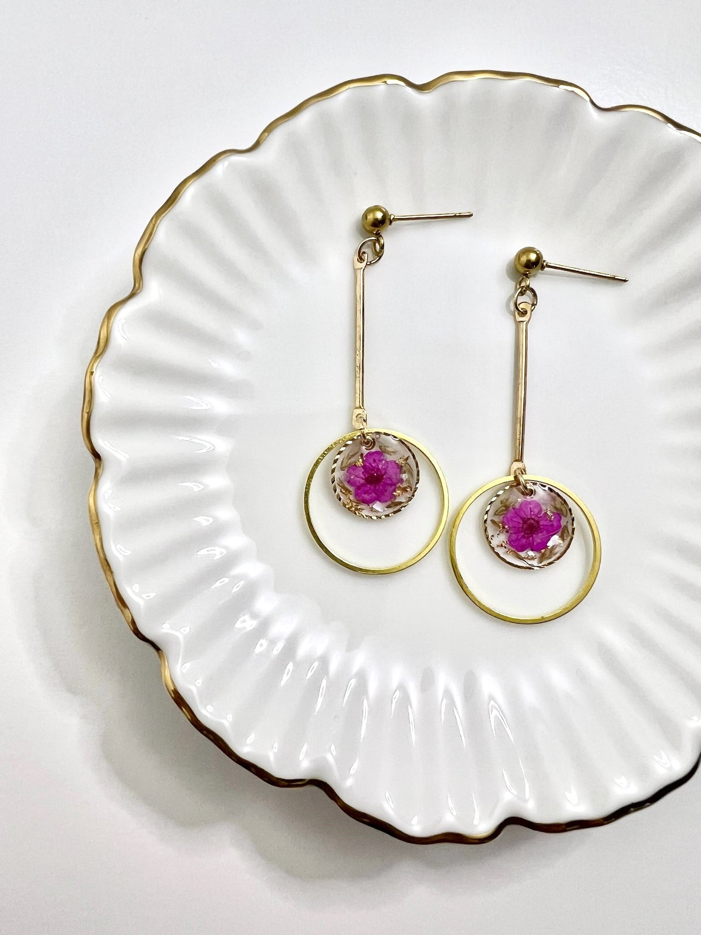 Alchemist Earrings Purple.