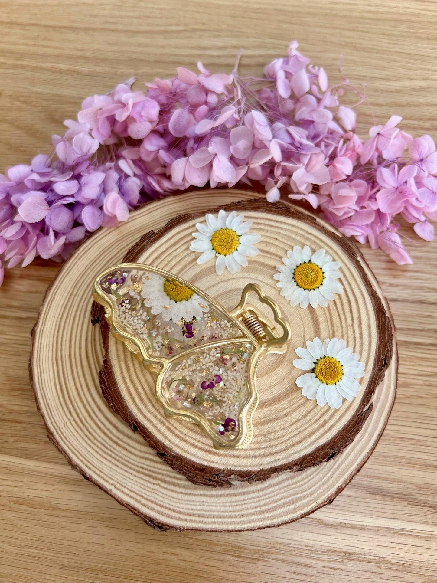 Butterfly Dance Hair Clip White.