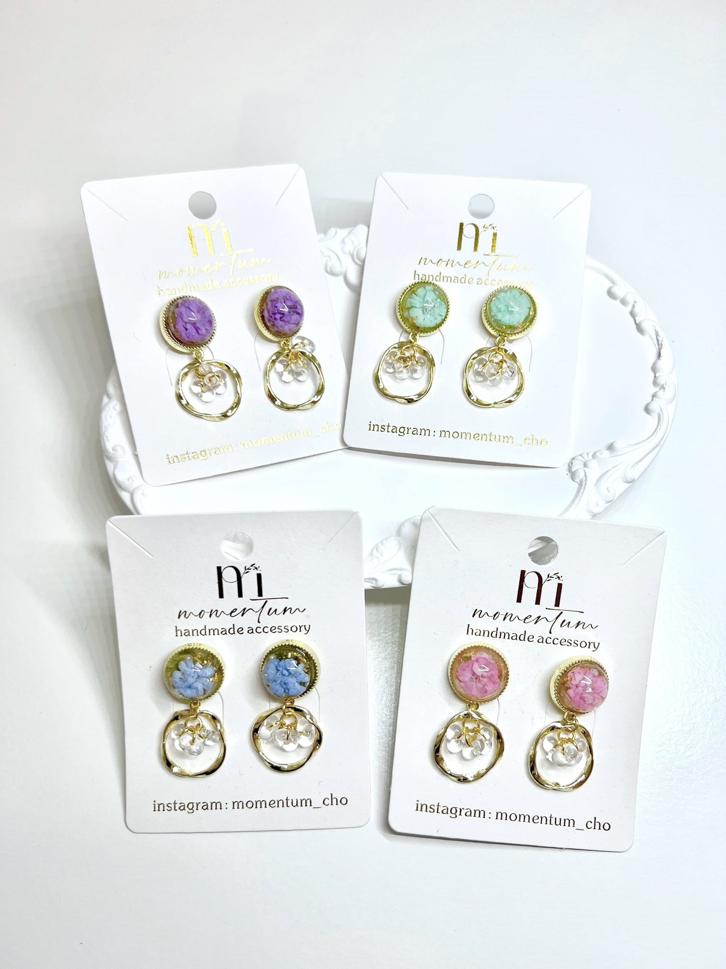Cho's Bright Earrings Group.