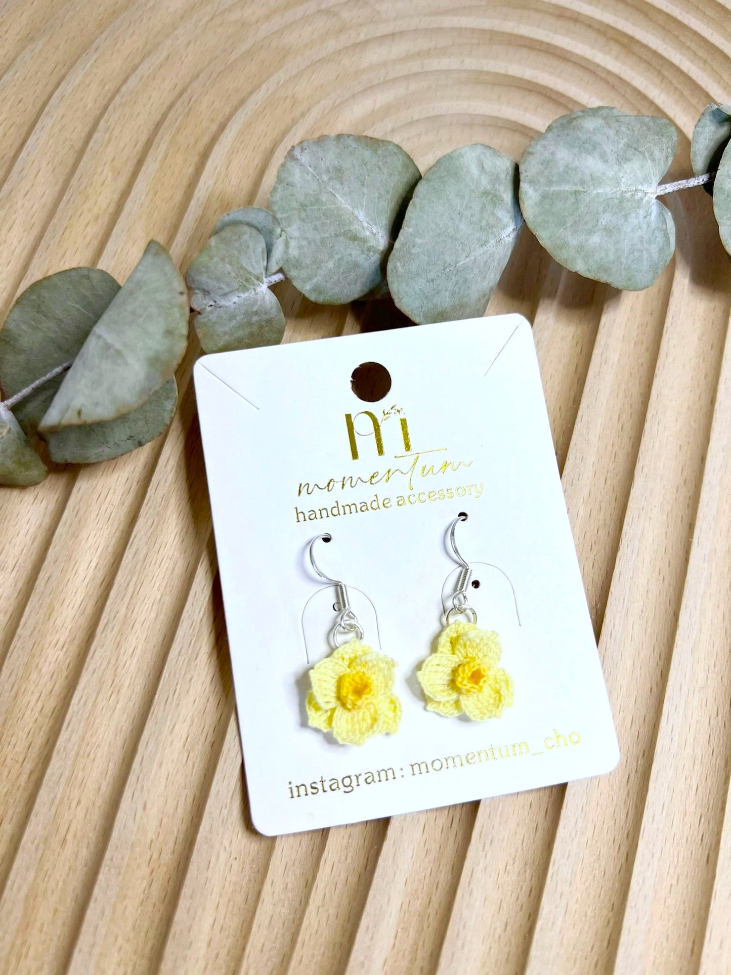 Daffodils Drops Earrings Yellow.