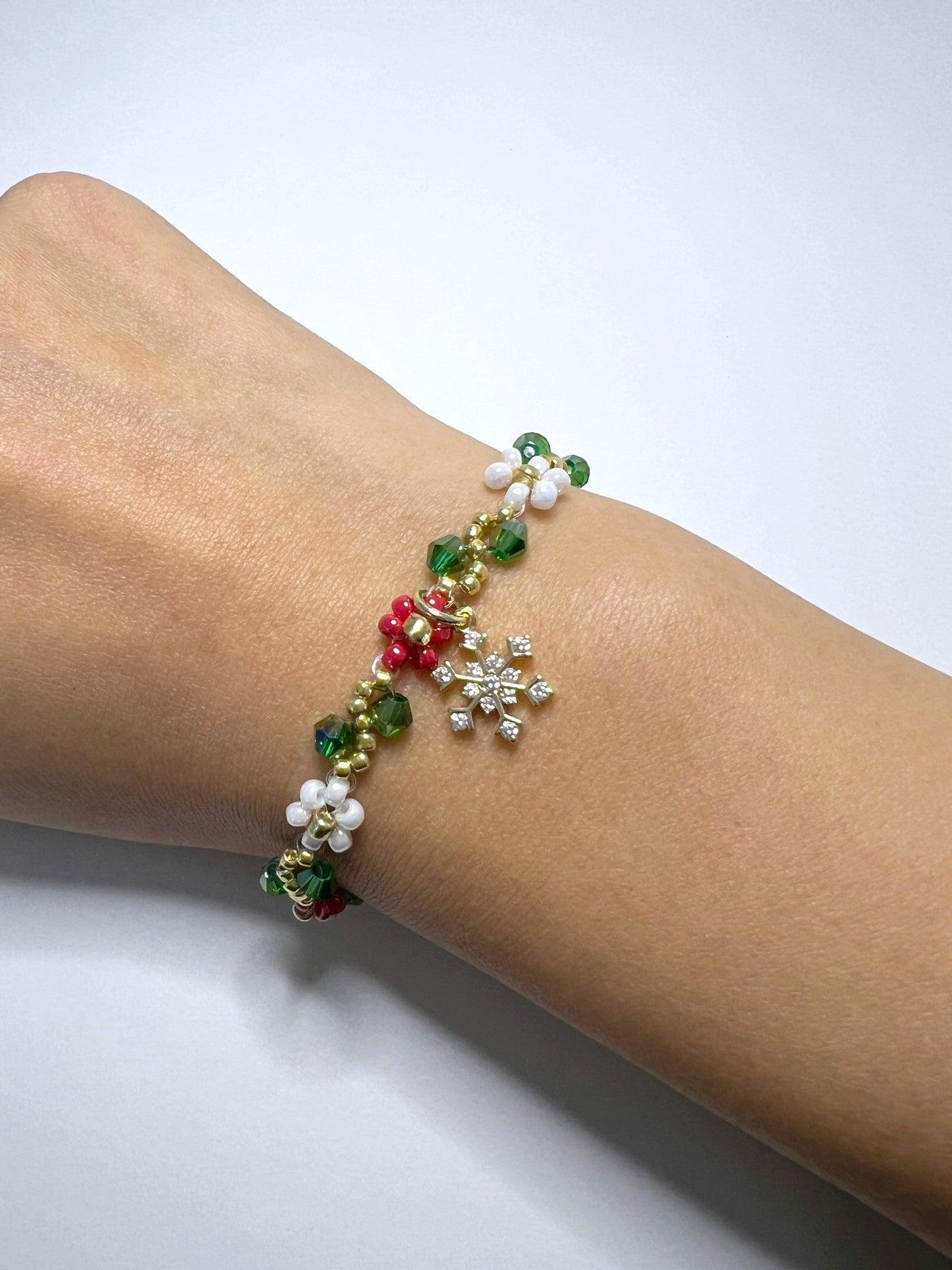 Festive Red Bracelets Demo.