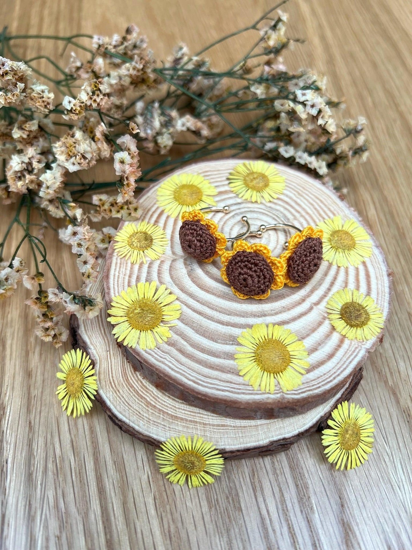 Pure Sunflower Ring.