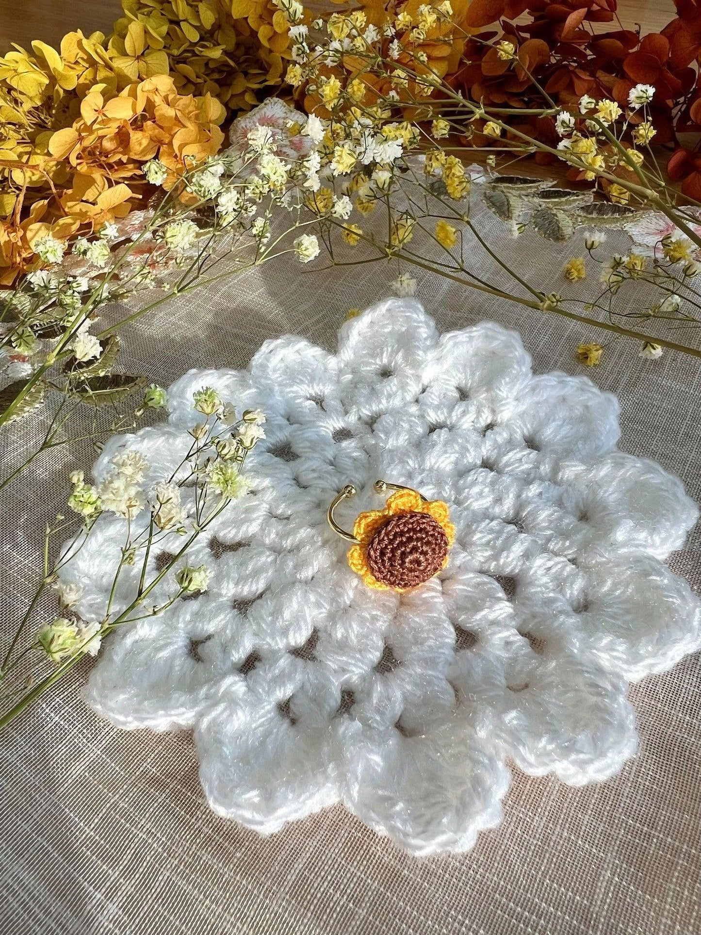 Pure Sunflower Ring Brown.