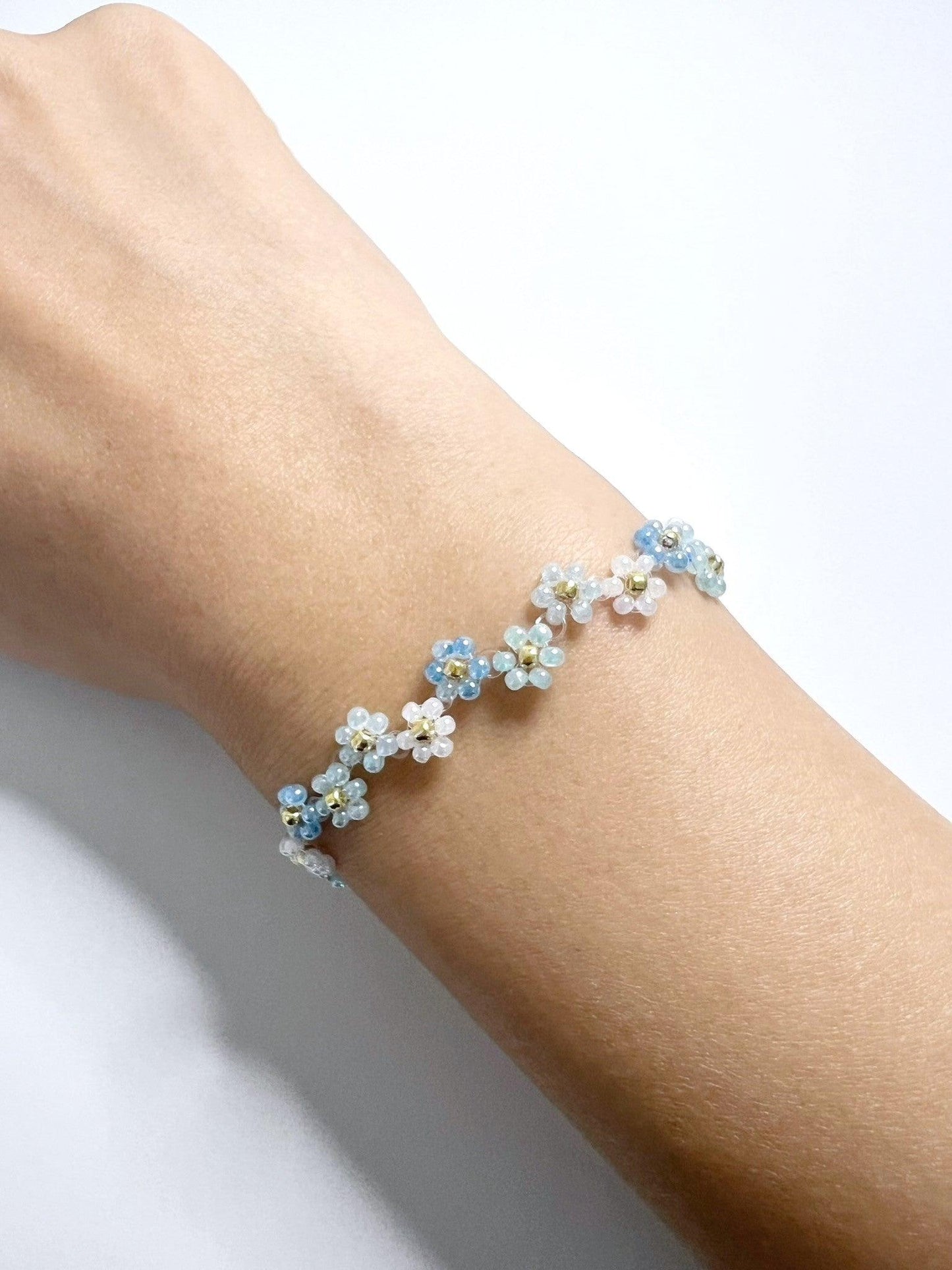 Seashell Blue Bracelets Demo.