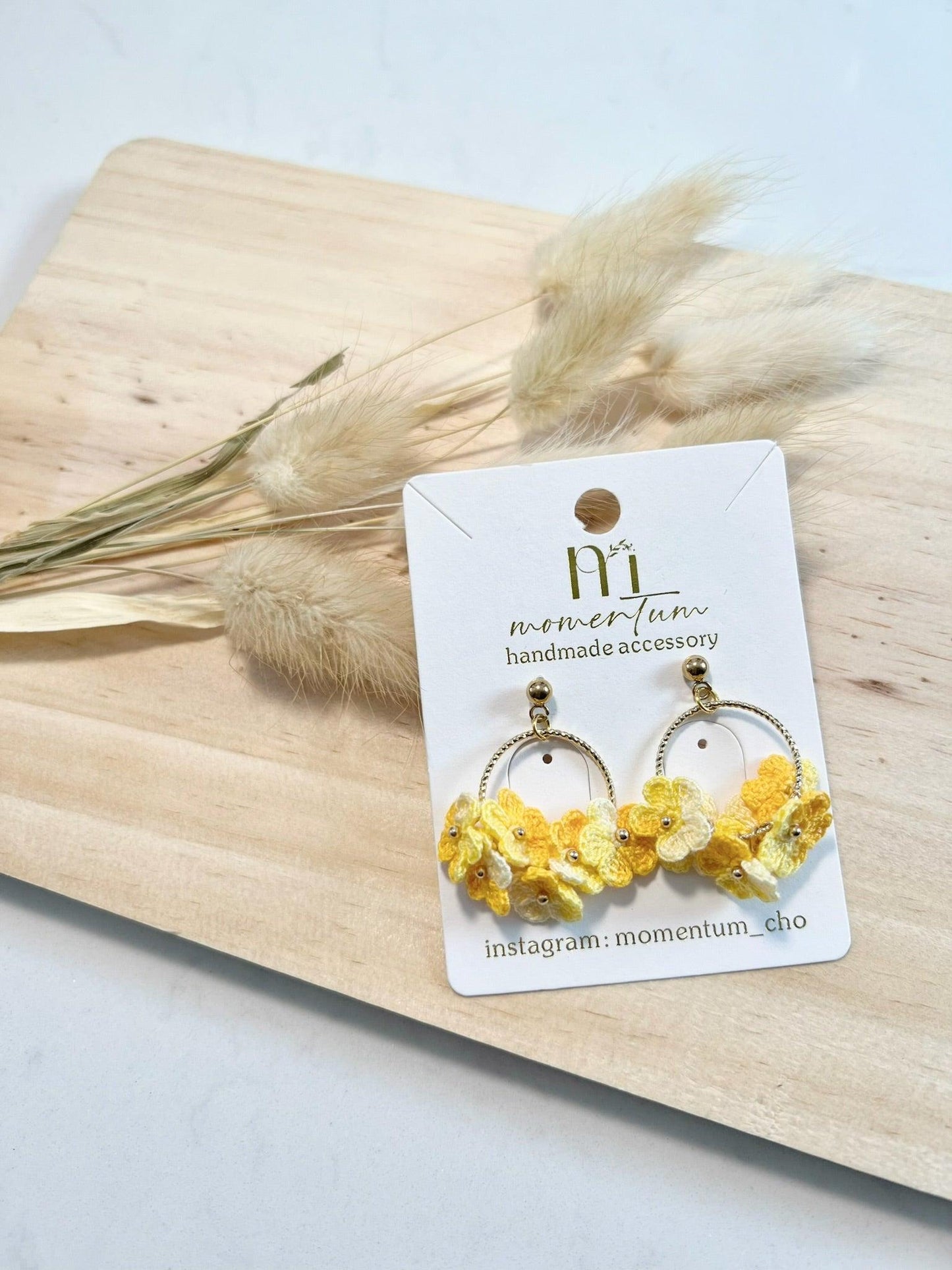 Spring Bloom Citrus Earring Yellow.