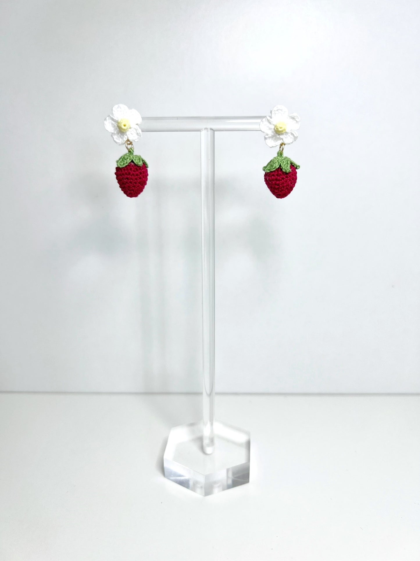 Strawberry Dream Earrings Demo Red.