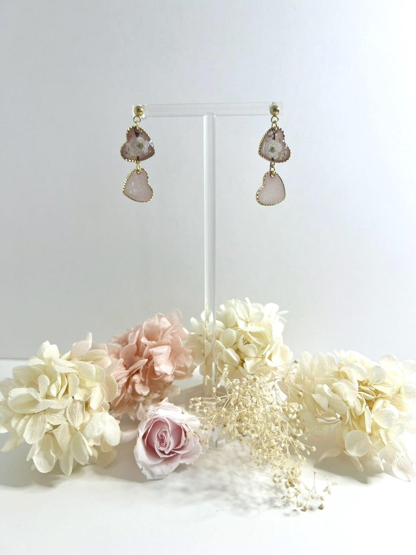 Tea For Two Earrings Brown Demo.
