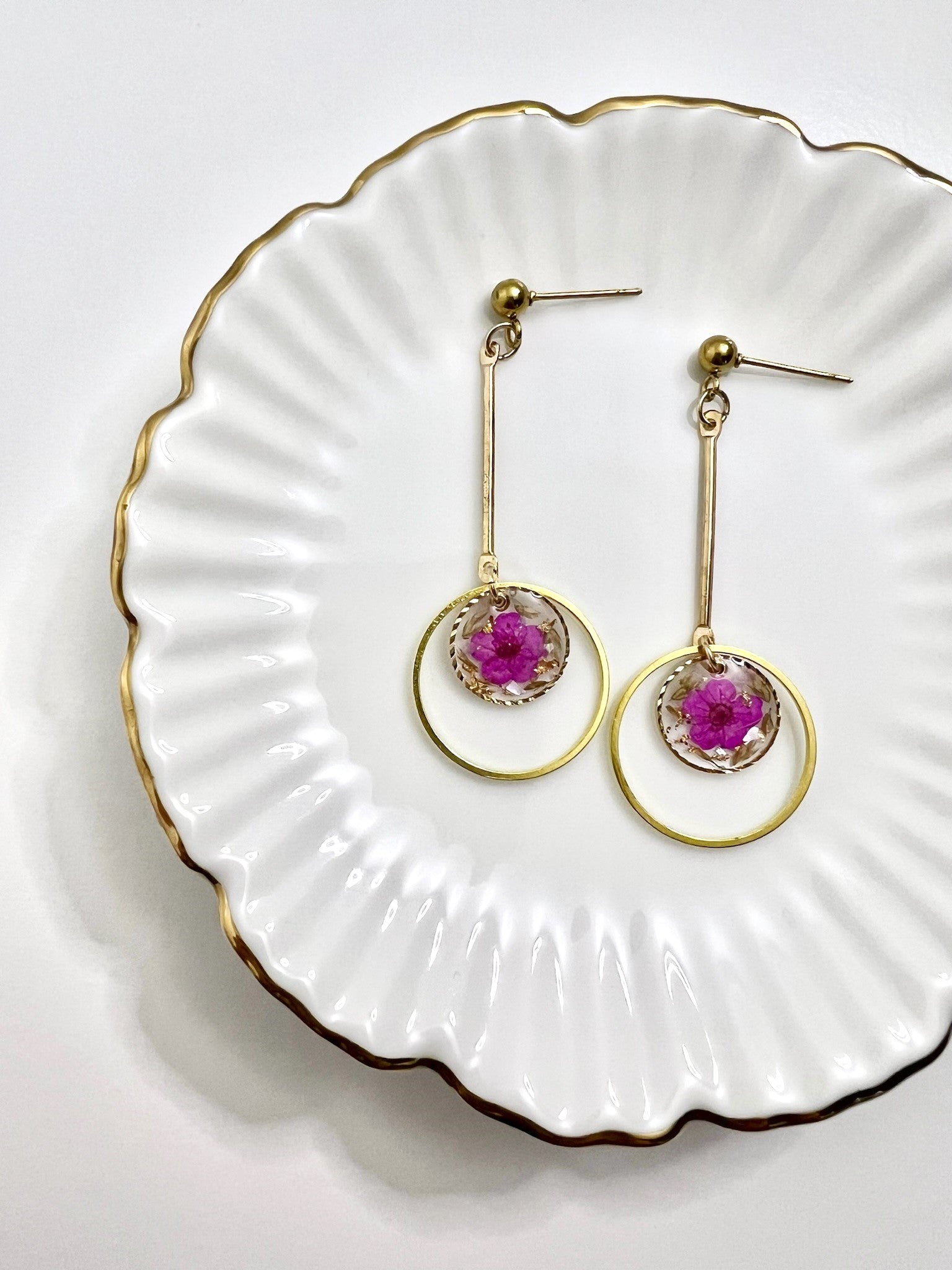 Alchemist Earrings Purple.