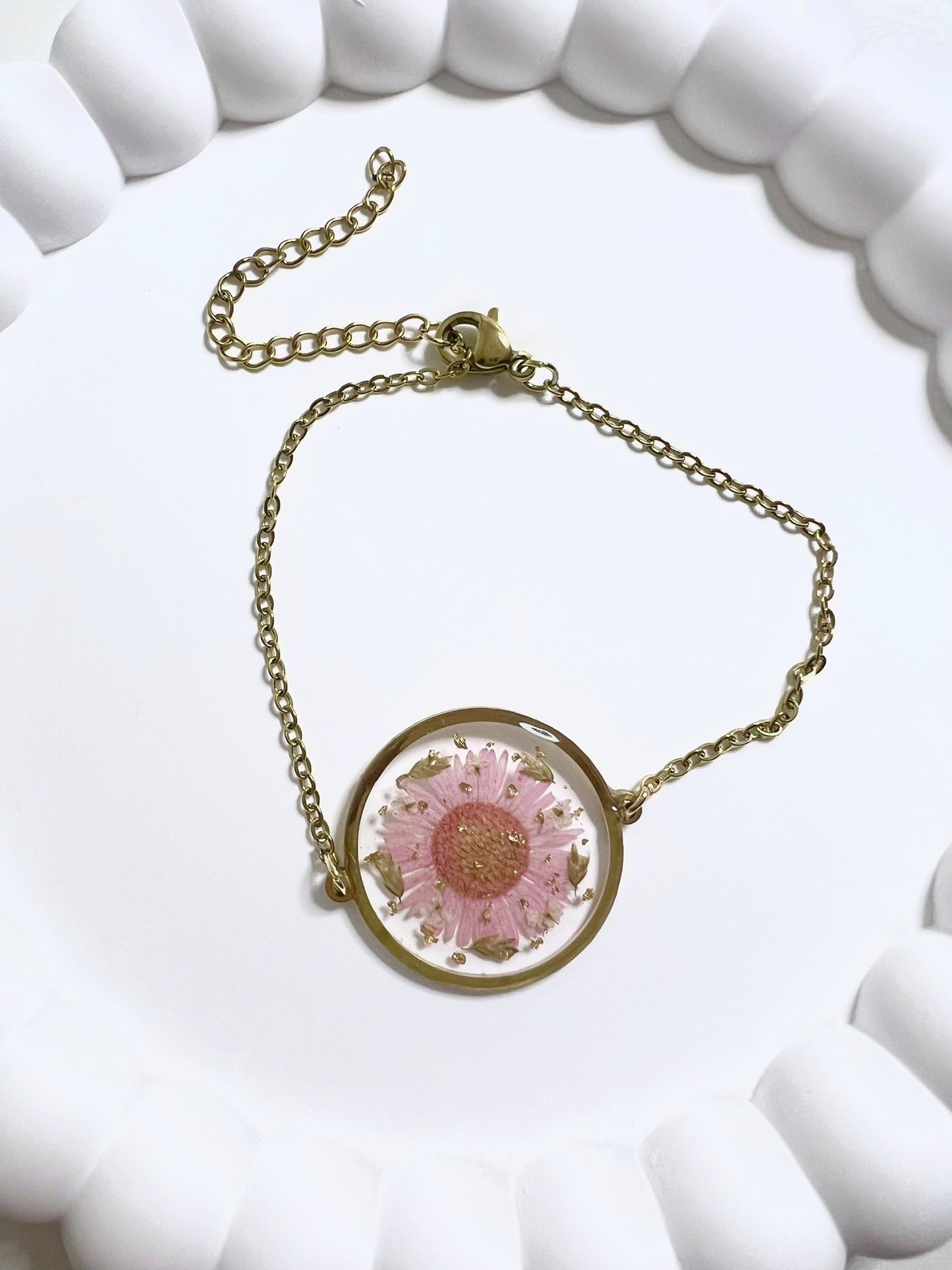 Antique Clock Bracelets Pink.