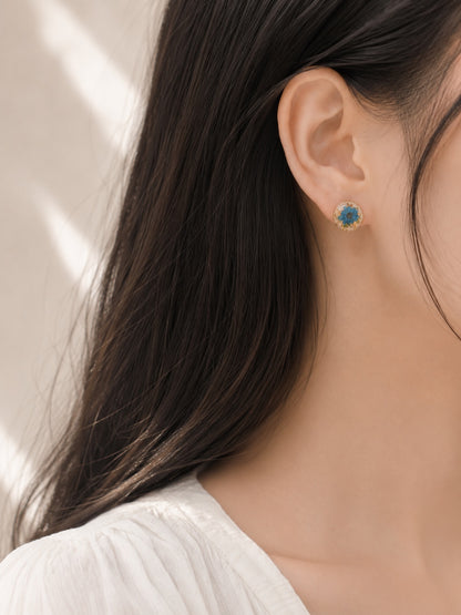 Blooming Bubbles Earrings Model.