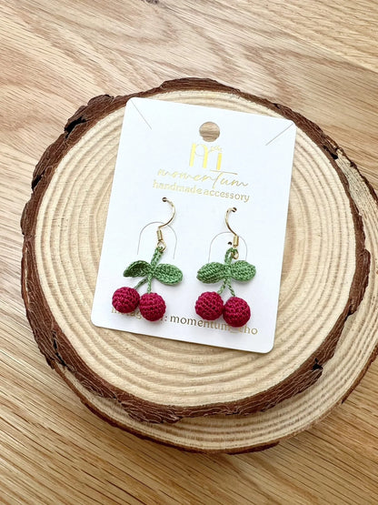 Cherry Cherry Earrings Gold.