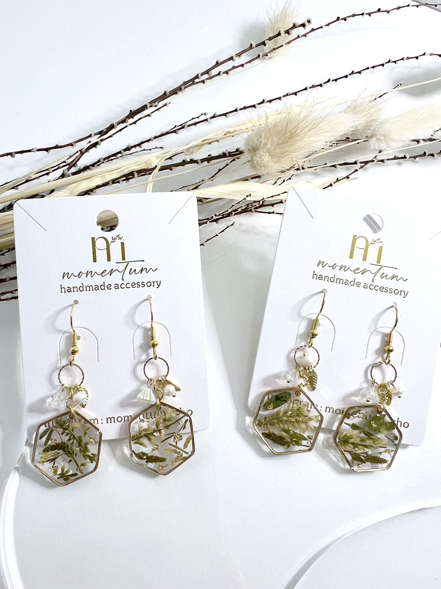 Cho's Park Earrings Card.