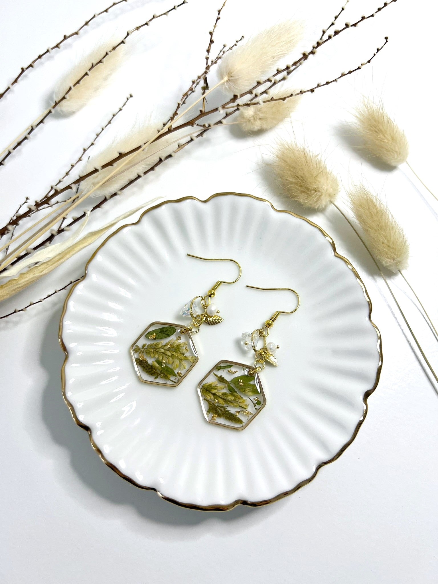 Cho's Park Earrings Single.