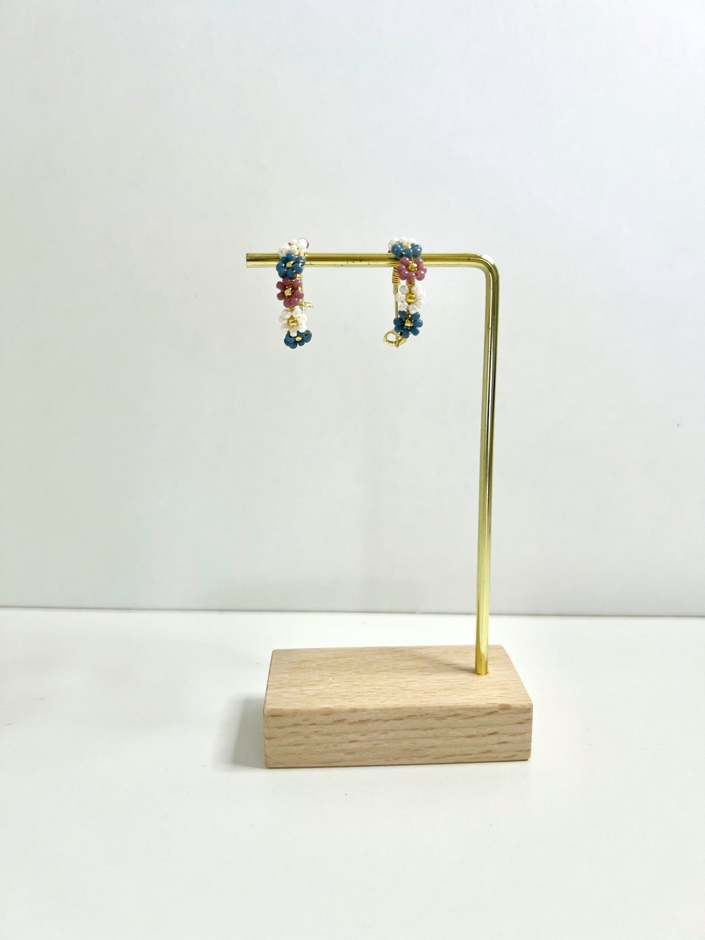 Cool Summer Earrings Blue Demo.