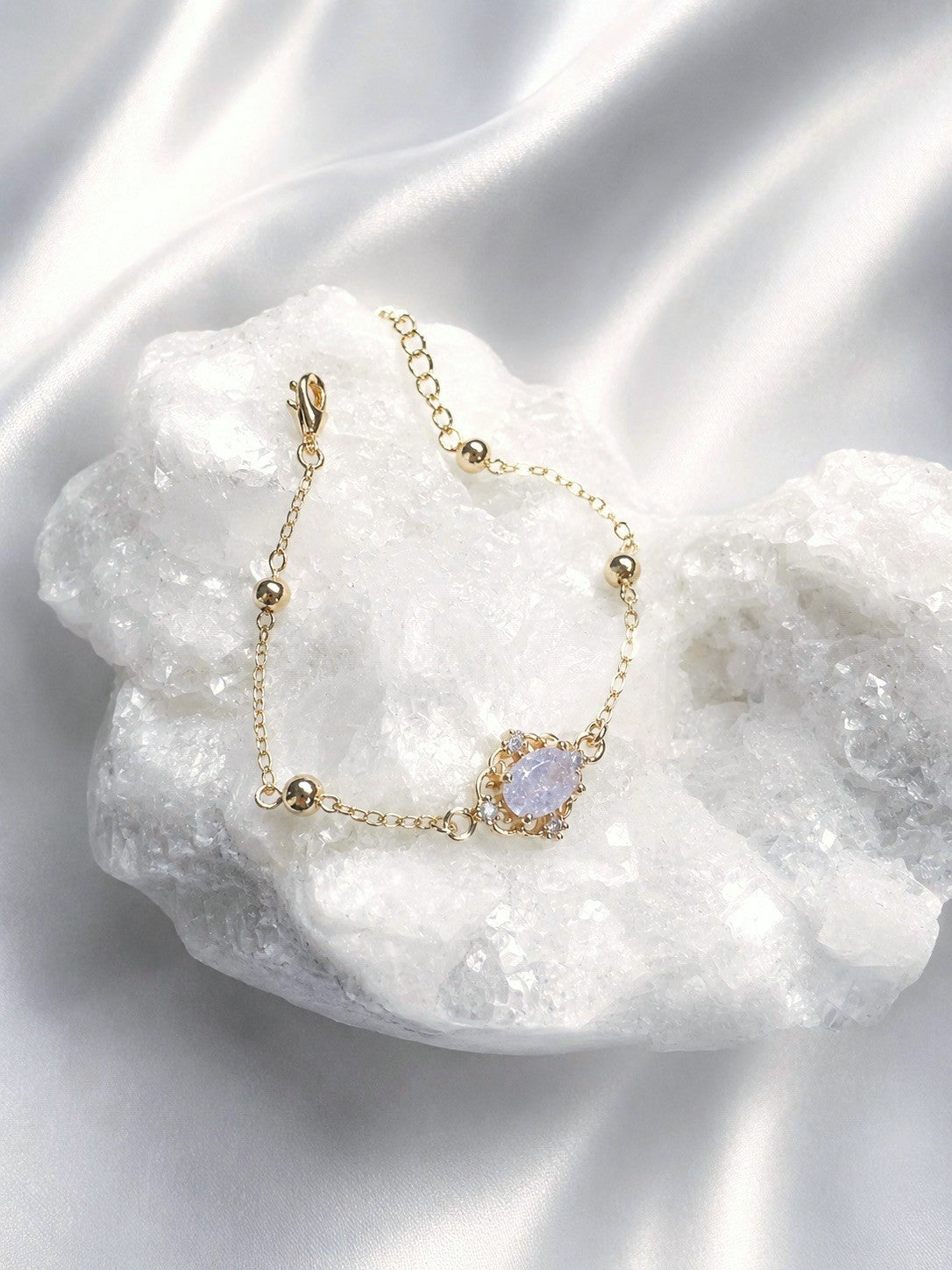 Crystal Snow Bracelets White.