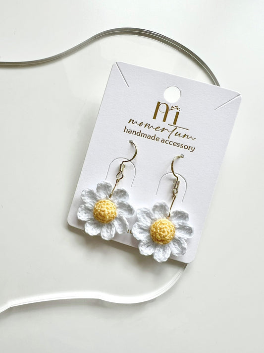 Daisy Earrings.