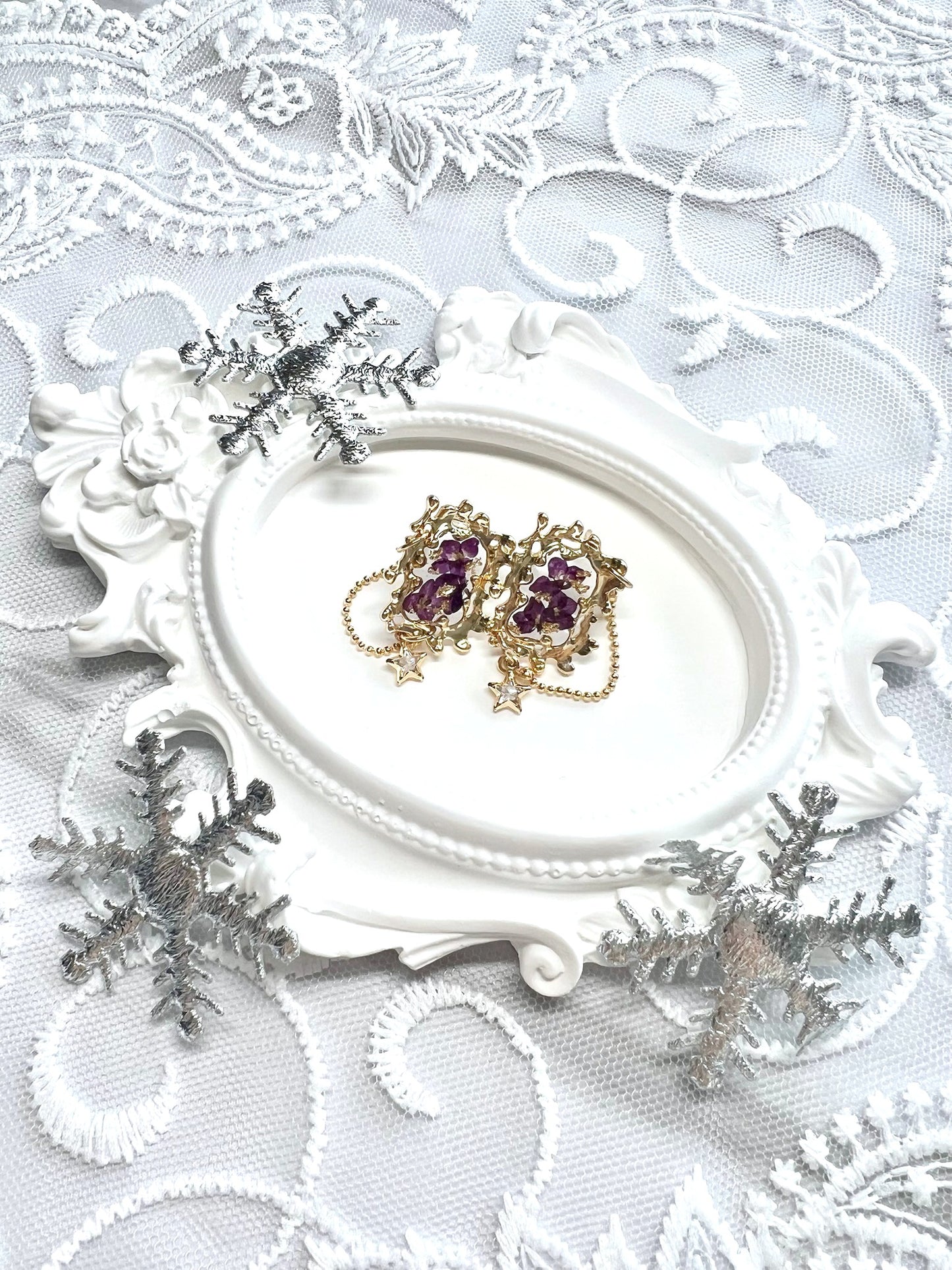 Masterpiece Earrings Purple.