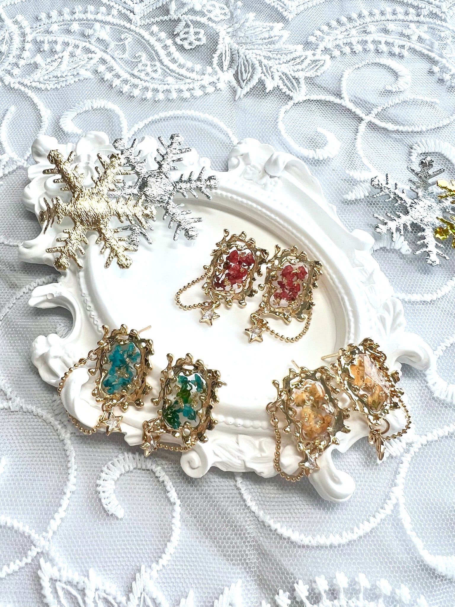 Masterpiece Earrings RedBlueOrange.