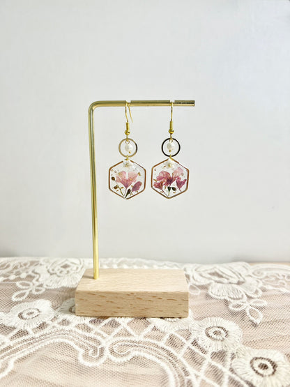 Moonwish Earrings Pink Demo.