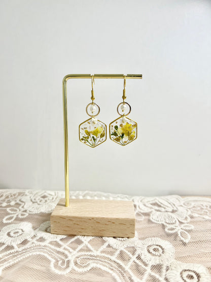 Moonwish Earrings Yellow Demo.