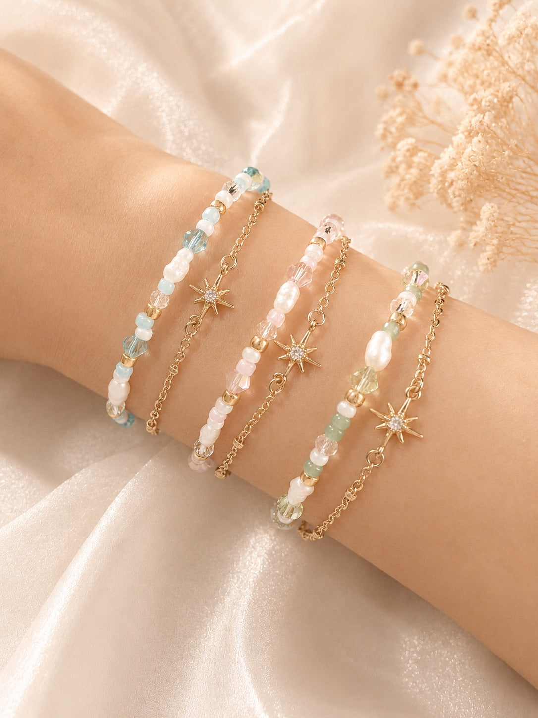 Rocaille Royale Bracelets Demo.