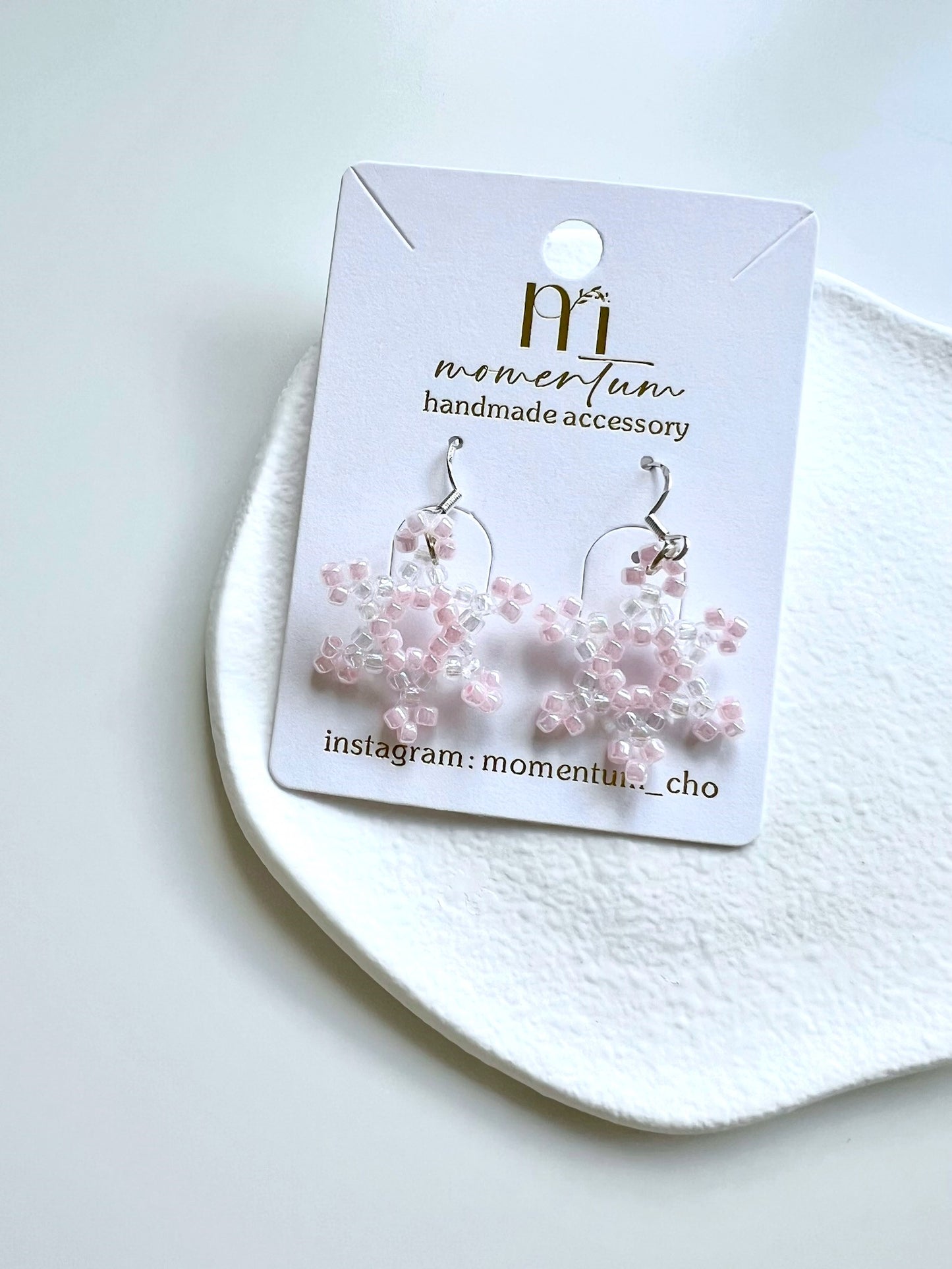 Snowflakes Earrings Pink.