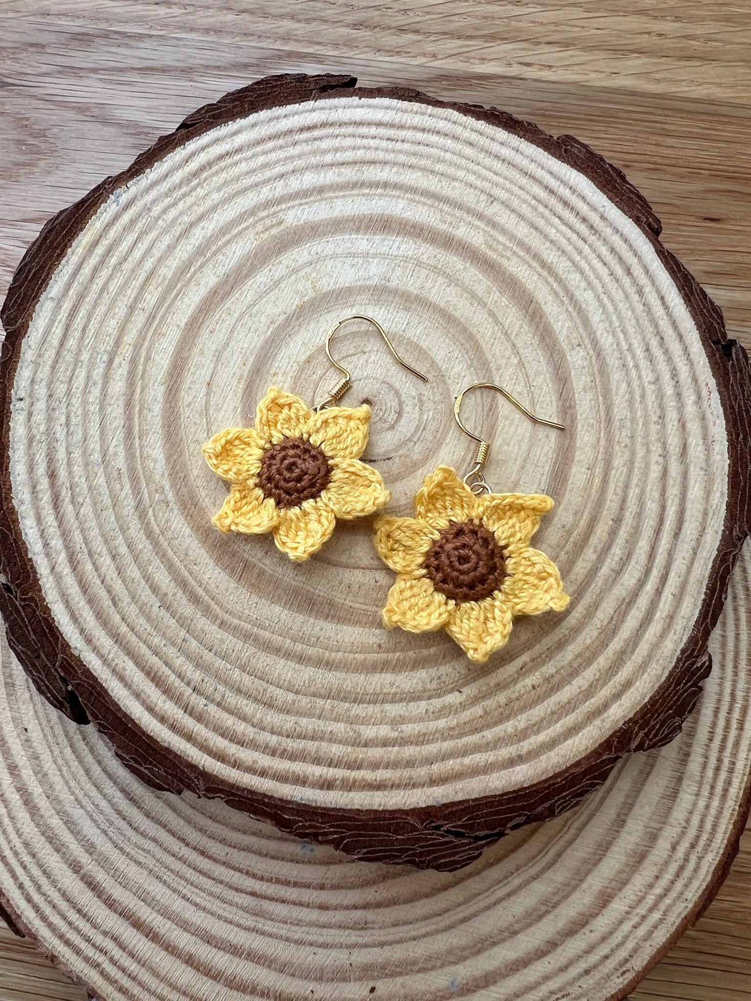 Sunflower Earrings Plain.